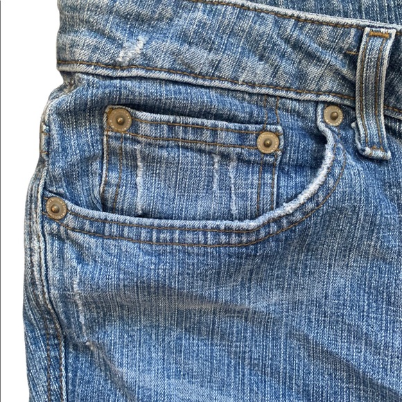 Vintage Mossimo Bell Bottom jeans with shredding and embroidered pockets - Picture 5 of 5